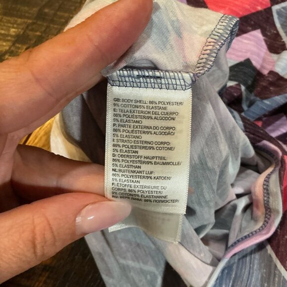 The North Face Women’s EZ Tee Dress Geometric Tribal Print Medium - Picture 7 of 10